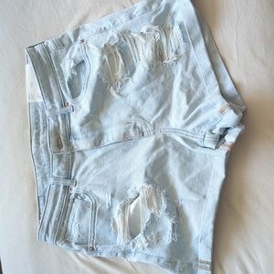 Brand NWT American eagle mom shorts distressed size 12